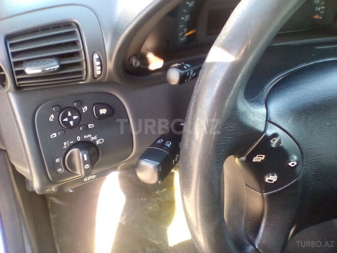 Mercedes C 200 2000, 143,000 km - 2.0 l - Gəncə