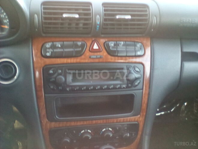 Mercedes C 200 2000, 143,000 km - 2.0 l - Gəncə