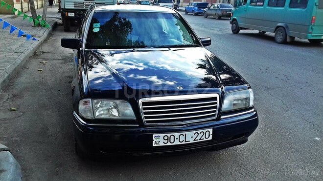 Mercedes C 220 1993, 452,154 km - 2.2 l - Bərdə