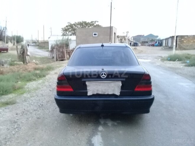 Mercedes C 180 2000, 235,600 km - 1.8 л - Sumqayıt