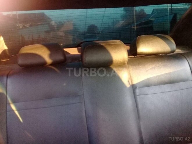 BMW 320 1992, 370,000 km - 2.0 l - Ucar