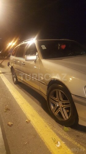 Mercedes C 200 2000, 386,817 km - 2.0 l - Bakı