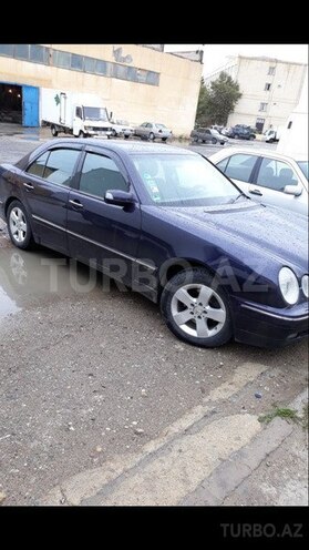 Mercedes E 270 2001, 269,100 km - 2.7 l - Bakı