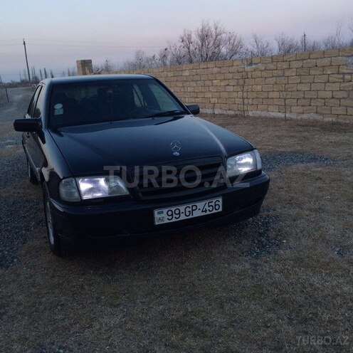 Mercedes C 220 1999, 356,000 km - 2.2 l - İmişli