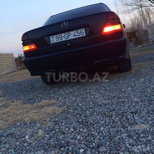 Mercedes C 220 1999, 356,000 km - 2.2 l - İmişli