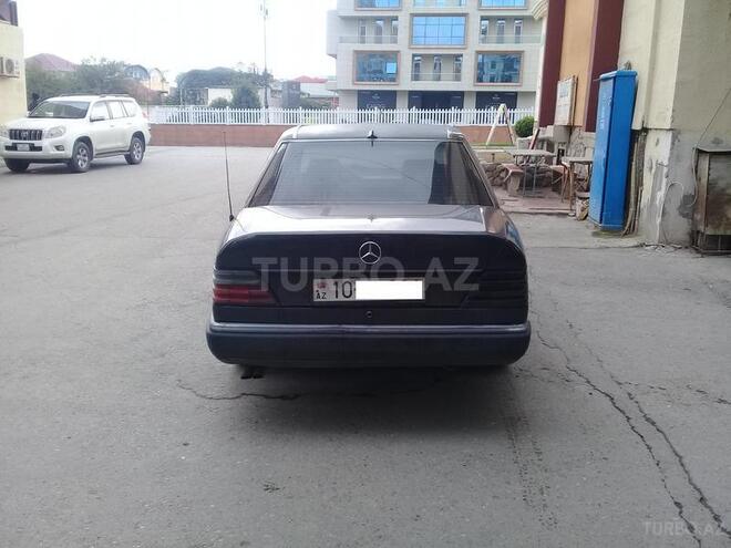 Mercedes E 200 1990, 472,500 km - 2.0 l - Bakı