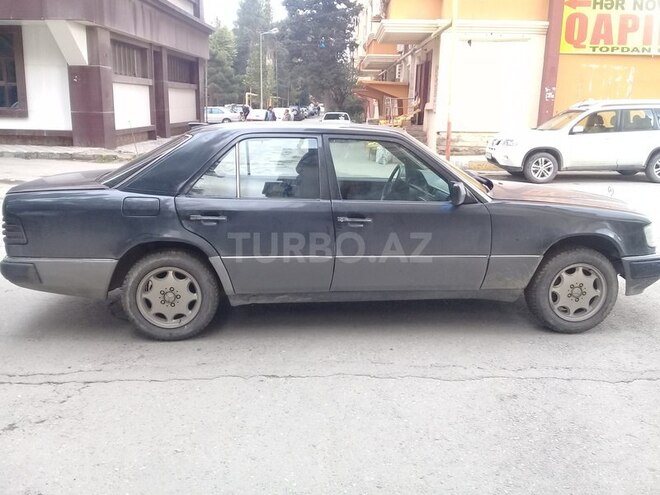 Mercedes E 200 1990, 472,500 km - 2.0 l - Bakı
