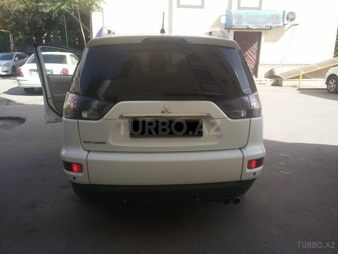 Mitsubishi Outlander 2010, 165,107 km - 3.0 l - Bakı