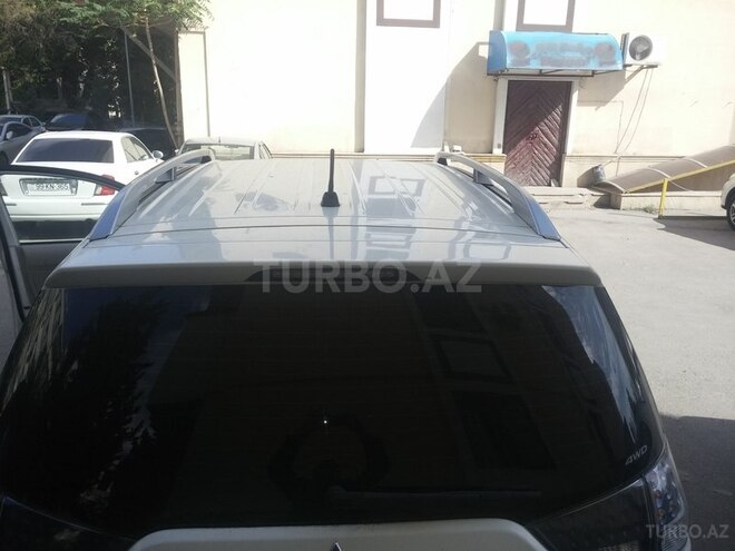 Mitsubishi Outlander 2010, 165,107 km - 3.0 l - Bakı