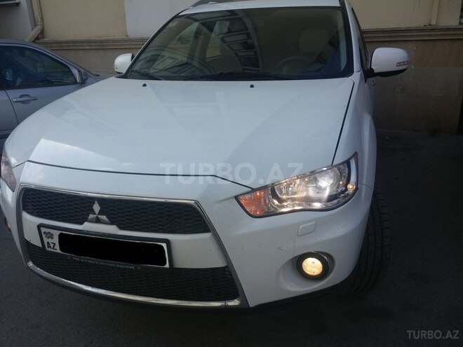 Mitsubishi Outlander 2010, 165,107 km - 3.0 l - Bakı