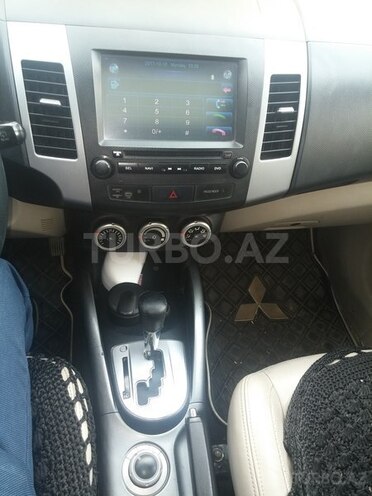 Mitsubishi Outlander 2010, 165,107 km - 3.0 l - Bakı