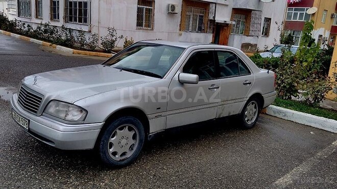 Mercedes C 200 1995, 275,000 km - 2.0 l - Bakı