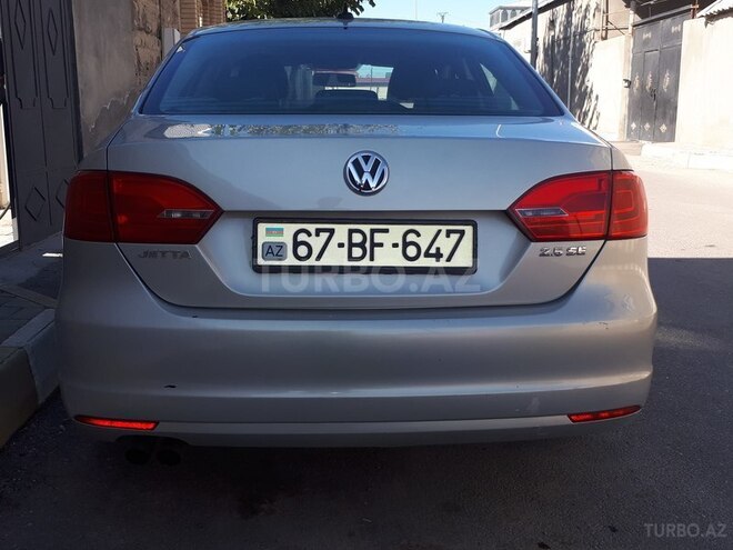 Volkswagen Jetta 2011, 67,000 km - 2.5 л - Naxçıvan
