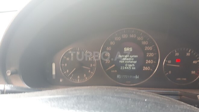 Mercedes E 220 2002, 277,222 km - 2.2 l - Bakı