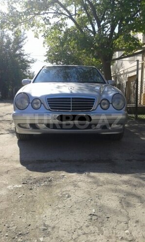 Mercedes E 270 2000, 389,000 km - 2.7 л - Gəncə