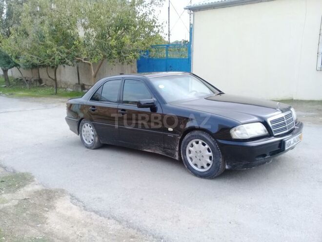 Mercedes C 180 2000, 285,000 km - 1.8 l - Sumqayıt