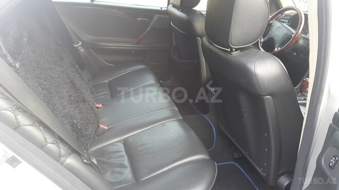 Mercedes E 220 2001, 410,000 km - 2.2 л - Bakı