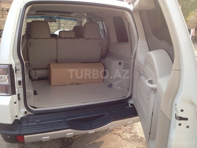 Mitsubishi Pajero 2009, 138,000 km - 3.0 l - Bakı