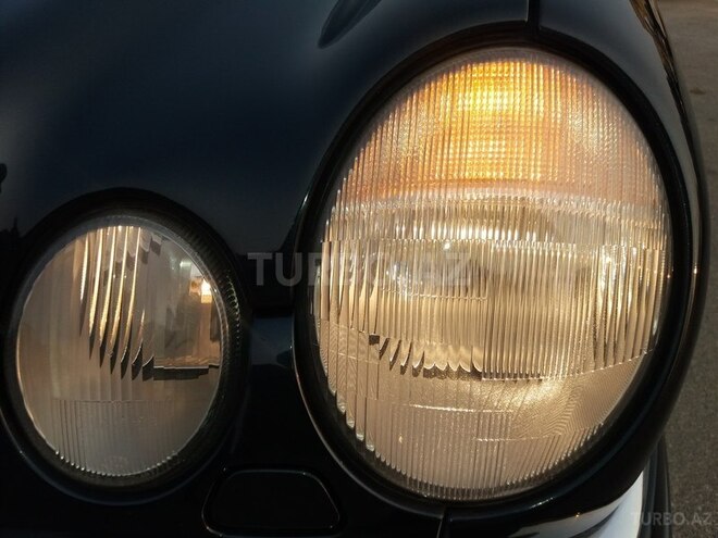 Mercedes E 240 1999, 227,000 km - 2.6 l - Bakı