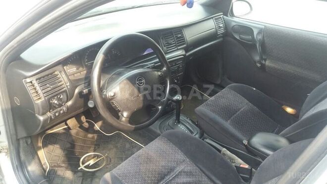 Opel Vectra 2000, 280,000 km - 2.0 l - Bakı