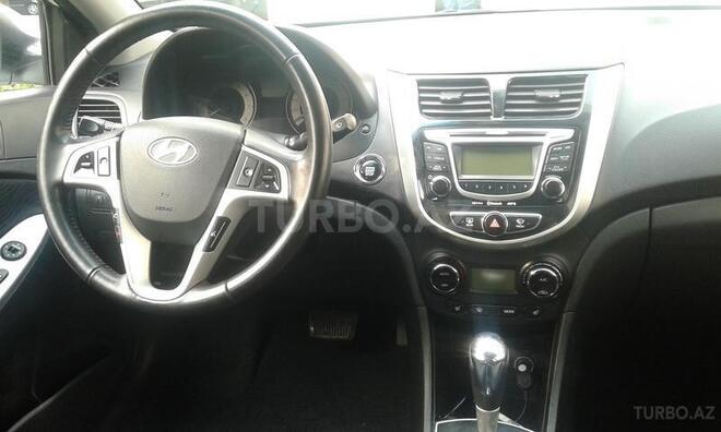 Hyundai Accent 2012, 83,000 km - 1.6 l - Bakı
