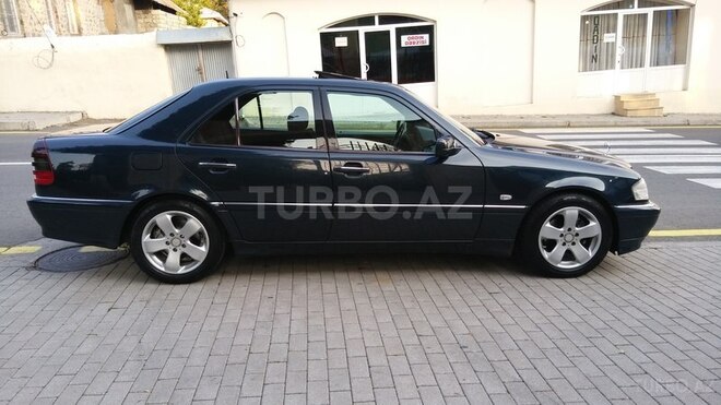 Mercedes C 240 1997, 298,000 km - 2.4 l - Oğuz