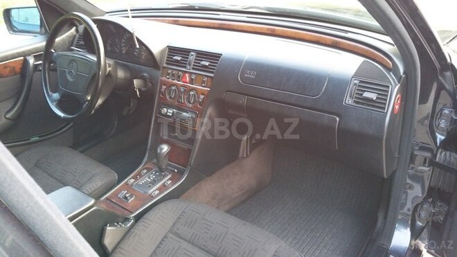 Mercedes C 240 1997, 298,000 km - 2.4 l - Oğuz