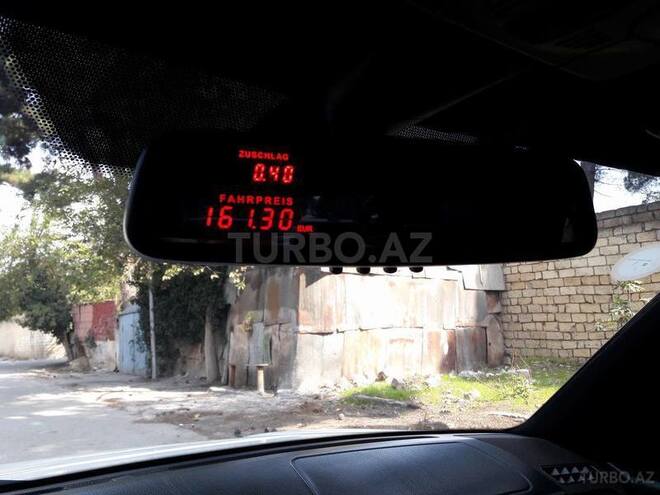 Mercedes E 220 2002, 241,000 km - 2.2 л - Bakı