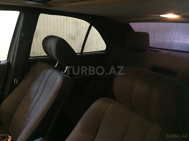 Mercedes E 320 1996, 296,000 km - 3.2 л - Bakı