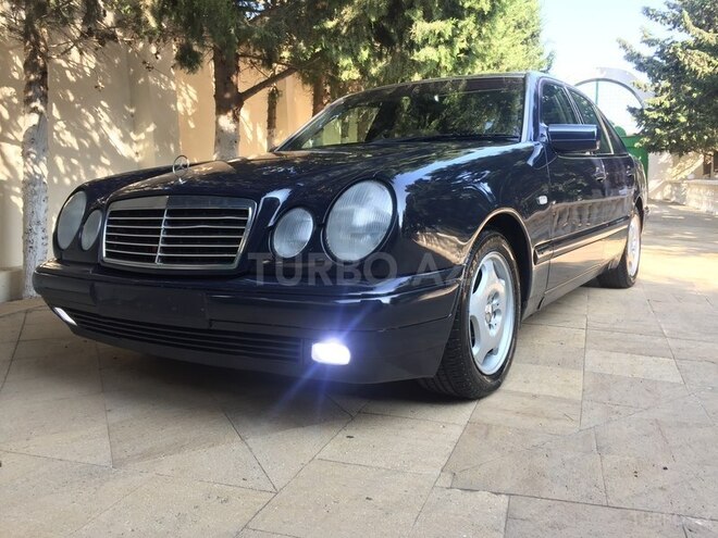 Mercedes E 320 1996, 296,000 km - 3.2 л - Bakı