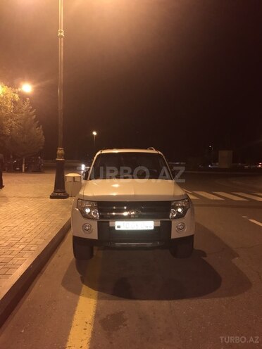 Mitsubishi Pajero 2007, 135,000 km - 3.0 l - Bakı