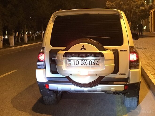 Mitsubishi Pajero 2007, 135,000 km - 3.0 l - Bakı
