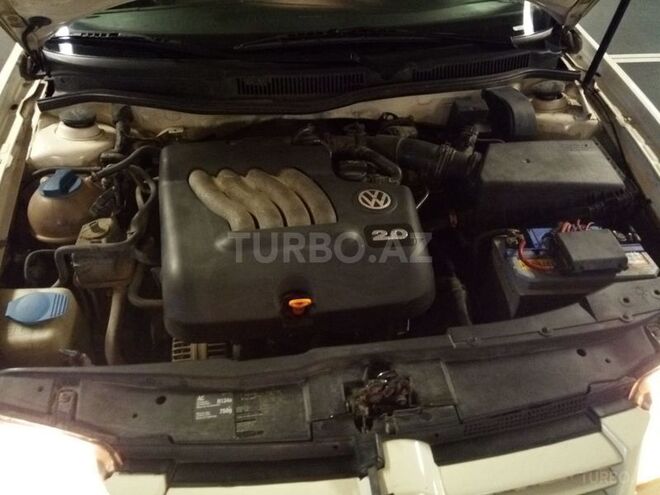 Volkswagen Jetta 2004, 226,000 km - 2.0 л - Bakı