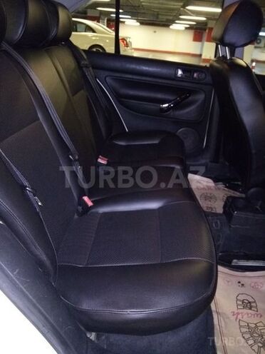 Volkswagen Jetta 2004, 226,000 km - 2.0 л - Bakı