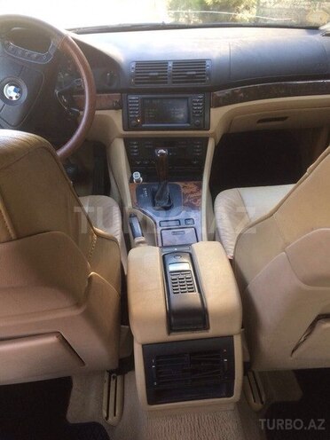 BMW 525 2001, 268,000 km - 2.5 л - Bakı