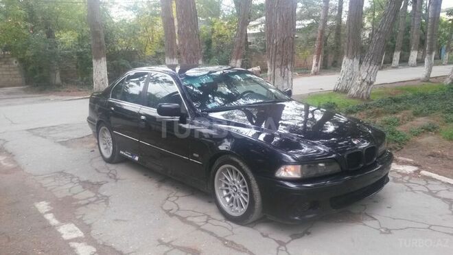 BMW  1999, 235,000 km - 2.5 l - Sumqayıt