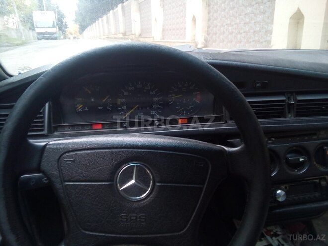 Mercedes 190 1988, 253,654 km - 2.0 l - Bakı