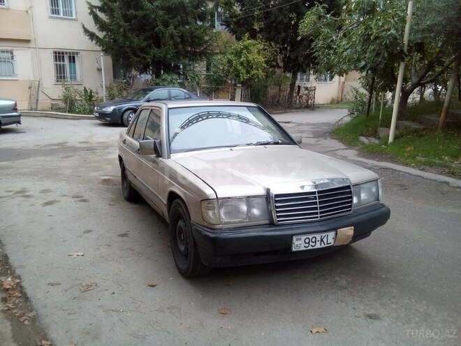 Mercedes 190 1988, 253,654 km - 2.0 l - Bakı