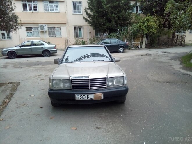 Mercedes 190 1988, 253,654 km - 2.0 l - Bakı
