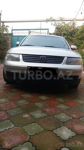 Volkswagen Passat 1998, 222,621 km - 2.8 л - Bakı