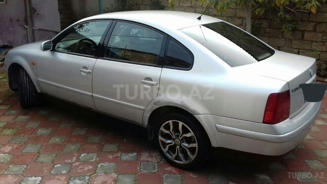 Volkswagen Passat 1998, 222,621 km - 2.8 л - Bakı