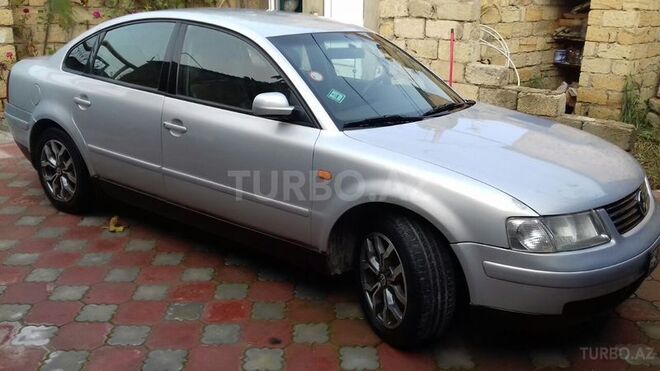 Volkswagen Passat 1998, 222,621 km - 2.8 л - Bakı
