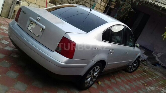 Volkswagen Passat 1998, 222,621 km - 2.8 л - Bakı