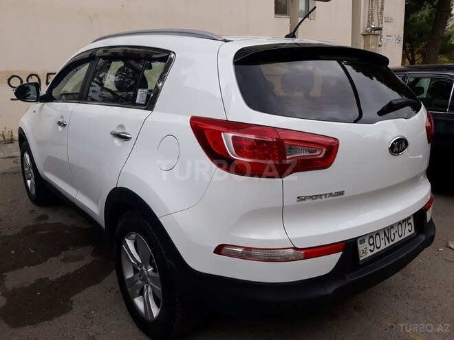 Kia Sportage 2011, 104,000 km - 2.0 l - Bakı
