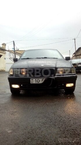 BMW 320 1993, 236,200 km - 2.0 l - Bakı