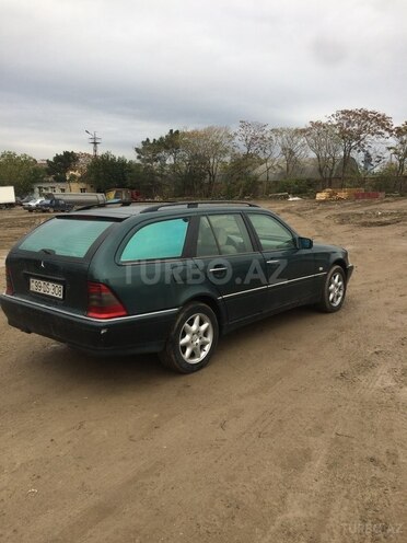Mercedes C 220 1999, 330,000 km - 2.2 l - Bakı