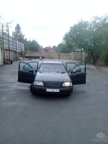 Mercedes C 180 1993, 359,298 km - 1.8 л - Bakı