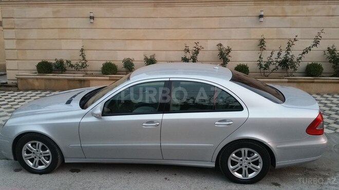 Mercedes E 220 2006, 201,000 km - 0.2 л - Bakı