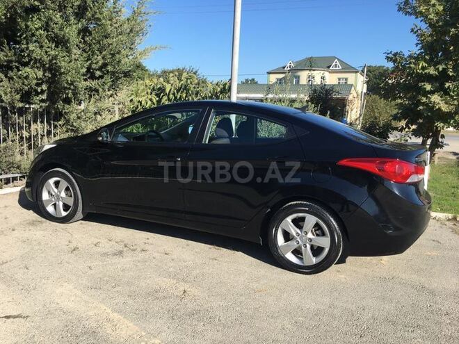 Hyundai Elantra 2013, 120,000 km - 1.8 l - Bakı