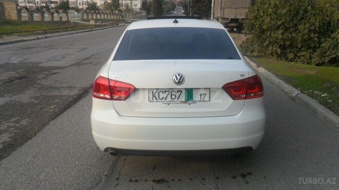 Volkswagen Passat 2013, 92,000 km - 2.5 l - Bakı
